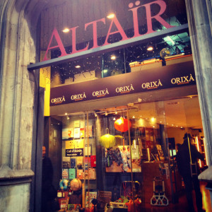Llibreria Altaïr 2 façana