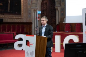 Conferència Dr. Jonas Ohlsson