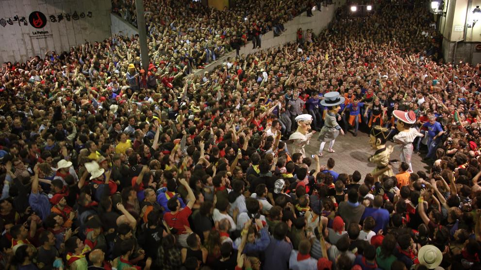 Spain_Patum-05b9c_20160527105029-ksBG-U4020826244242MI-992x558@LaVanguardia-Web