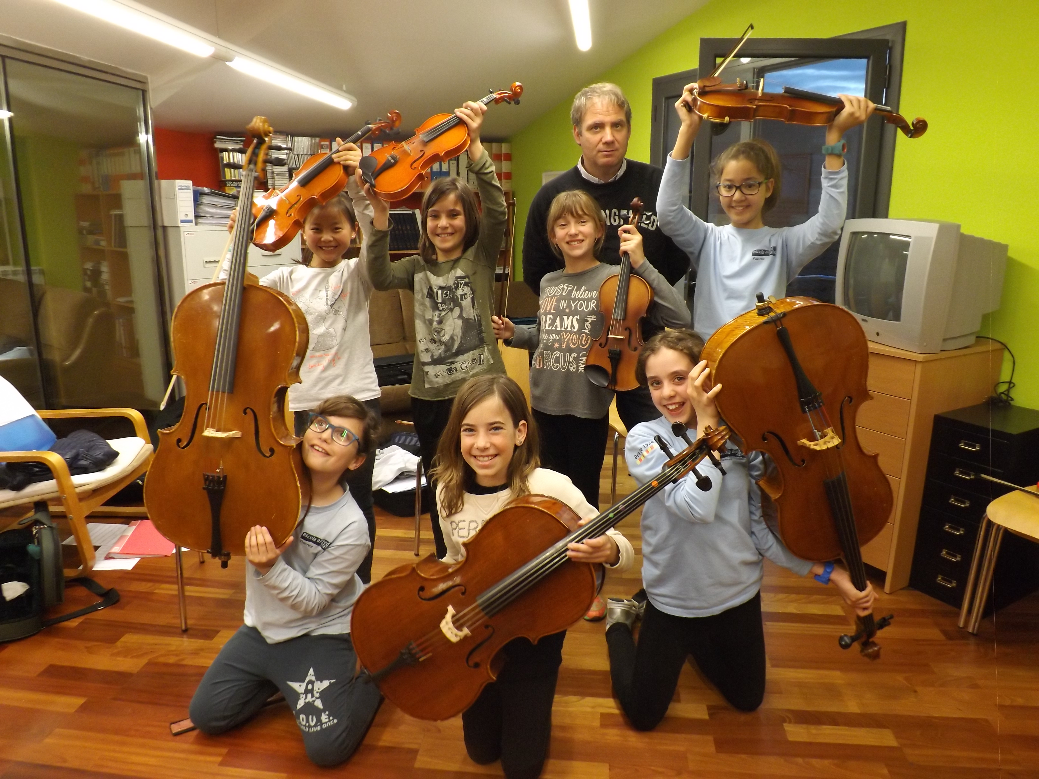 CONJUNT INSTRUMENTAL DE CORDA NIVELL ELEMENTAL